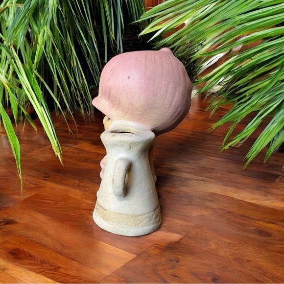 Vintage UCTCI Japan Ceramic “Poppet” Girl Bud Vase Figurine – 1970s - Picture 2 of 12